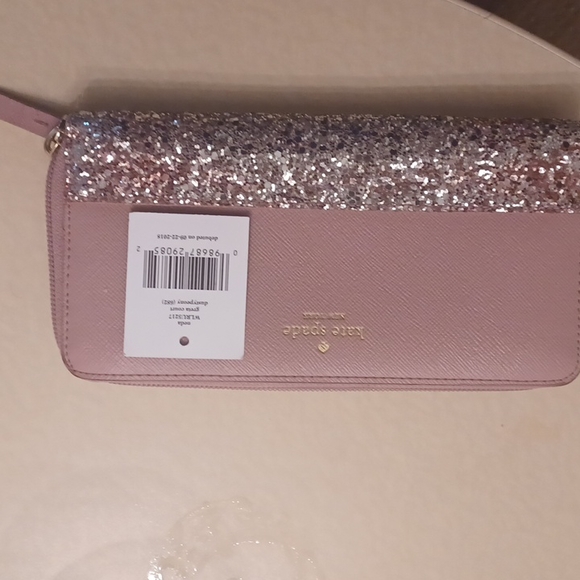Kate Spade New York Wallet - Picture 2 of 2